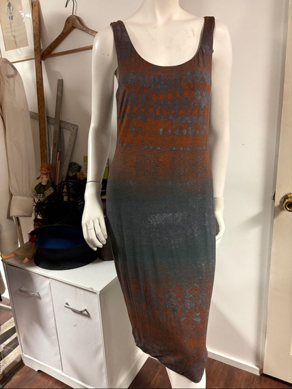 Peruvian Connection Sleeveless Scoop Neck Rust and Slate Knit Dress Size Medium